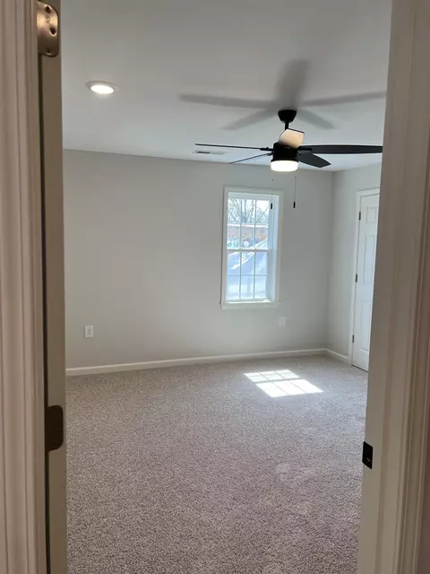 1273 Pointer St, Roxboro, NC 27573 photo 12