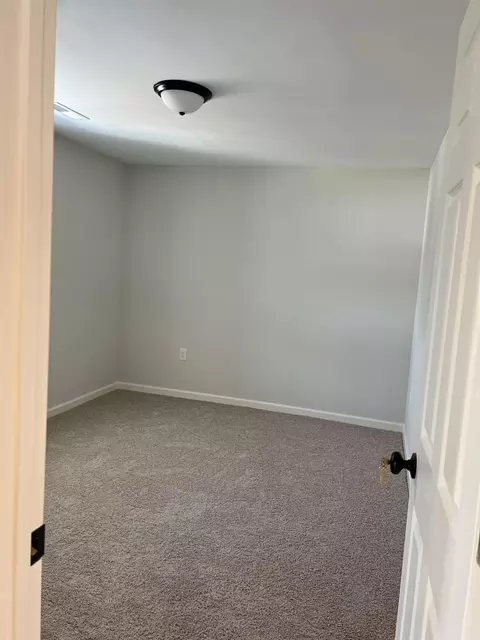 1273 Pointer St, Roxboro, NC 27573 photo 16