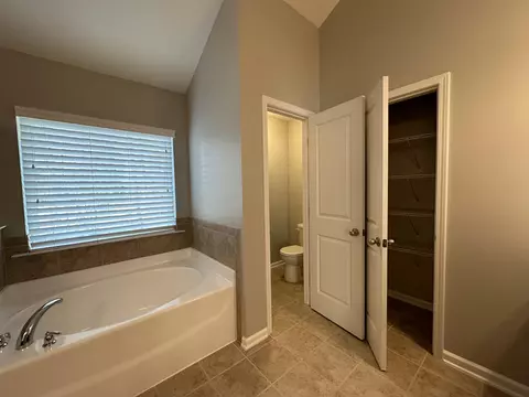 340 Windrush Ln, Durham, NC 27703 photo 21