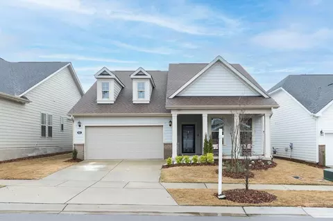 911 Dashwood Dr, Durham, NC 27703 photo 1