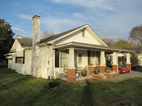2349 S Main St, Goldston, NC 27252