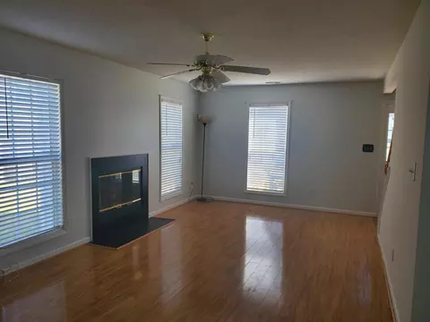 6 Sugar Maple Ct, Durham, NC 27703 photo 3