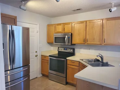 6 Sugar Maple Ct, Durham, NC 27703 photo 9