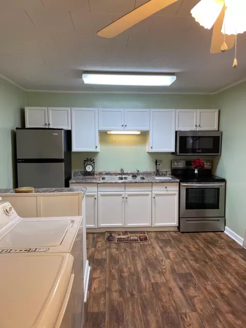 314 E Dundee St, Smithfield, NC 27577 photo 7