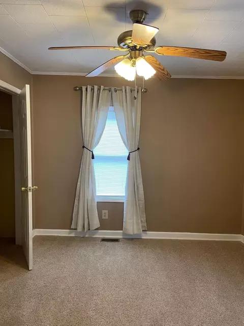 314 E Dundee St, Smithfield, NC 27577 photo 11
