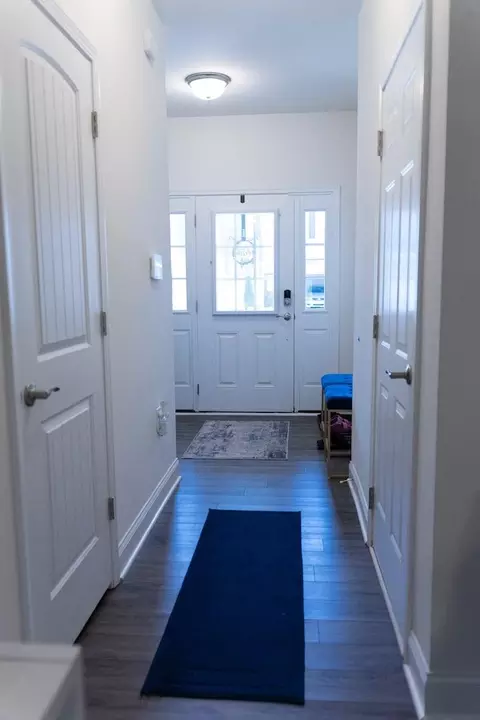 1409 Scholar Dr, Durham, NC 27703 photo 3