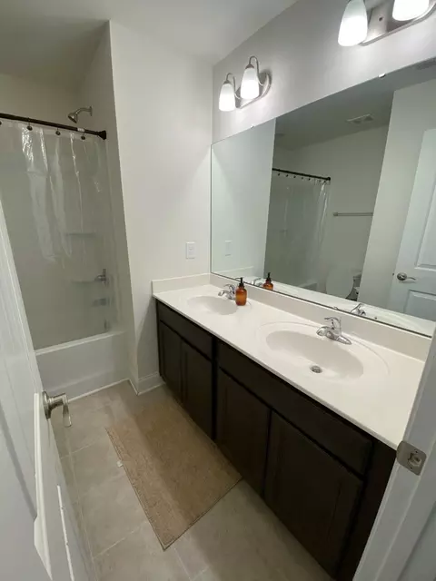 1409 Scholar Dr, Durham, NC 27703 photo 15