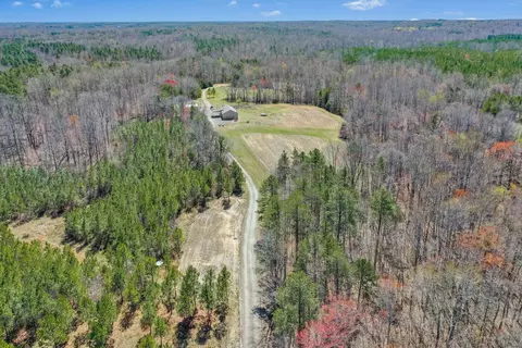 68 Old Collins Rd, Mebane, NC 27302