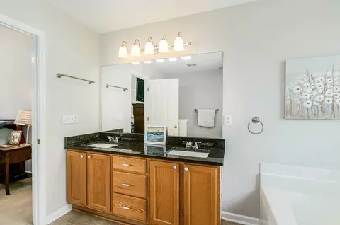 109 Queen Ferry Ct, Durham, NC 27712 photo 16