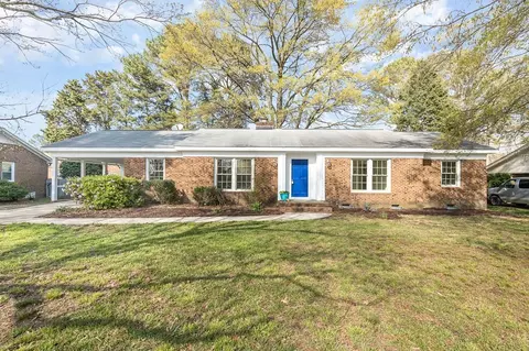 203 SE Maynard Rd, Cary, NC 27511
