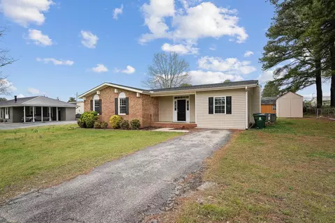 502 W A St, Erwin, NC 28339 photo 3