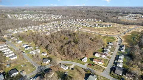1836 Goldfinch Trl, Burlington, NC 27217