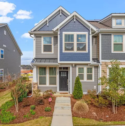 220 Douglas Falls Dr, Wendell, NC 27591