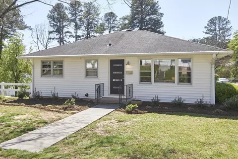 2013 Ward St, Durham, NC 27707 photo 2