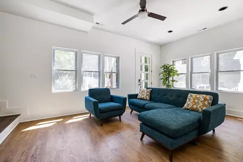 201 Nelson St, Durham, NC 27707 photo 4