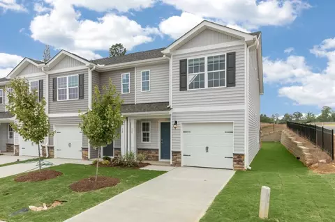 38 March Creek Dr, Fuquay Varina, NC 27526