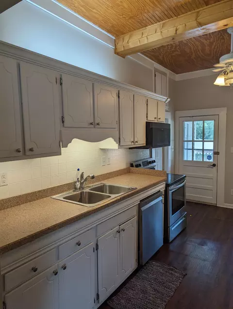 147 E Main St, Coats, NC 27521 photo 14