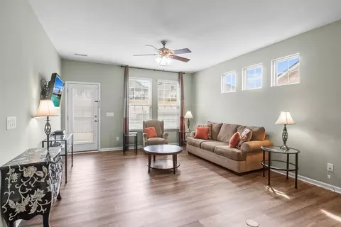 1015 Cadence Ln, Durham, NC 27703 photo 10