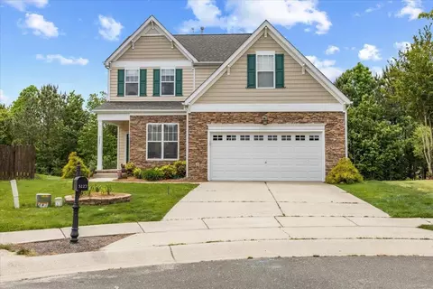 3227 Whispernut Ln, Zebulon, NC 27597