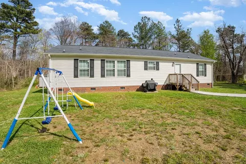 512 Baldwin Rd, Graham, NC 27253 photo 3