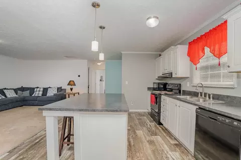 512 Baldwin Rd, Graham, NC 27253 photo 10