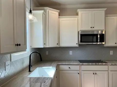 351 Lowery Ln, Benson, NC 27504 photo 4