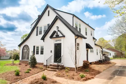 404 Glenwood Ave, Burlington, NC 27215