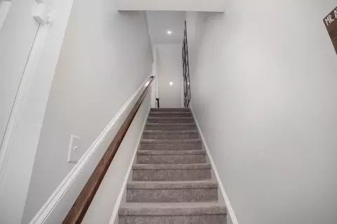 1006 Freeport Dr, Durham, NC 27703 photo 6