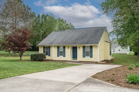 512 Vivaldi Dr, Durham, NC 27712 photo 2