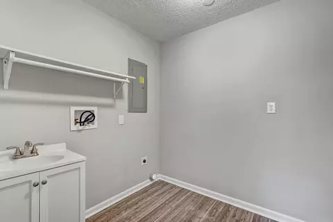 904 Buckingham Rd, Garner, NC 27529 photo 12