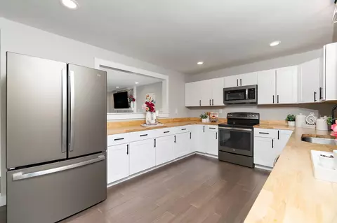 2631 Ardsley Dr, Durham, NC 27704 photo 6