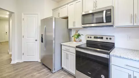 1701 Collie Rd #48, Haw River, NC 27258