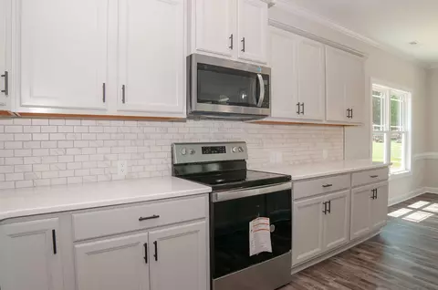 170 Cedarbrook Dr, Benson, NC 27504 photo 13