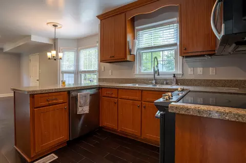 313 Northcliff Dr, Durham, NC 27712 photo 15