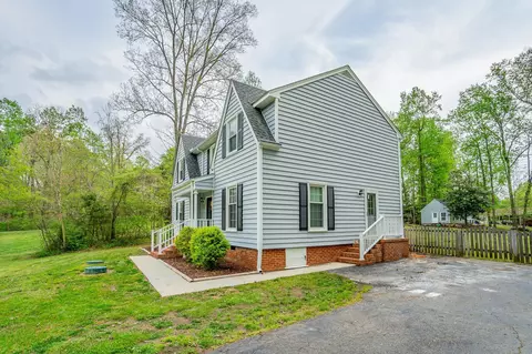 313 Northcliff Dr, Durham, NC 27712 photo 6