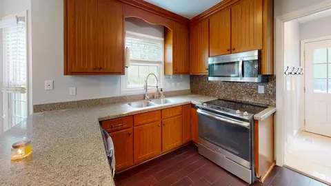 313 Northcliff Dr, Durham, NC 27712 photo 14