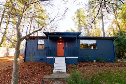 1218 Brookside Dr, Raleigh, NC 27604