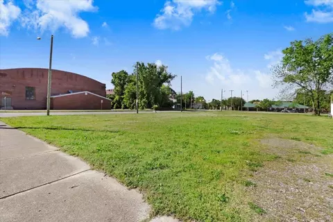 261 Hill St, Rocky Mount, NC 27801