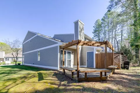 56 Forest Oaks Dr, Durham, NC 27705 photo 4