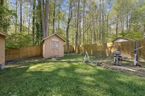 300 Plaza Dr, Garner, NC 27529 photo 22