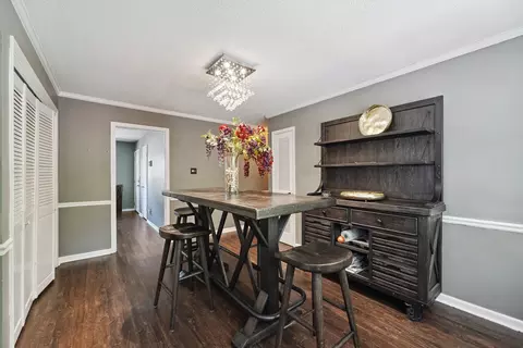 300 Plaza Dr, Garner, NC 27529 photo 8