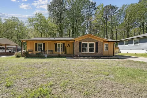 300 Plaza Dr, Garner, NC 27529 photo 1