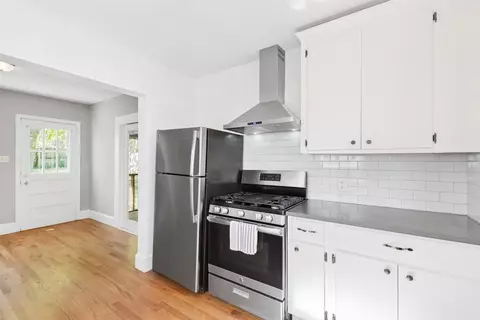 608 E Lavender Ave, Durham, NC 27704 photo 9