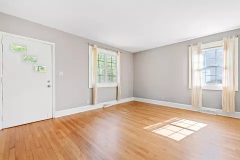 608 E Lavender Ave, Durham, NC 27704 photo 3