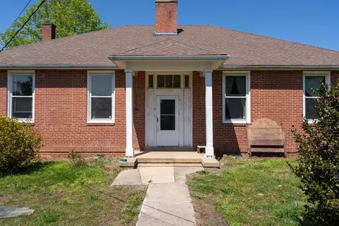 106 Old Nc 75 Hwy, Stem, NC 27581