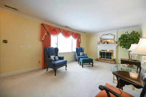 204 Hillside Dr, Smithfield, NC 27577 photo 4