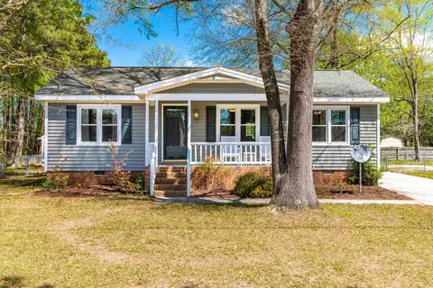 410 Barbour Rd, Smithfield, NC 27577 photo 1