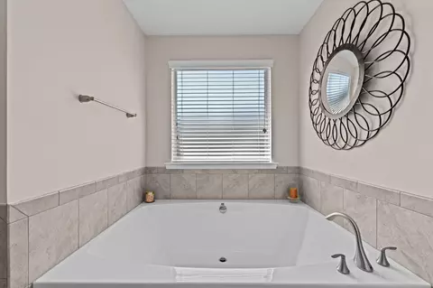 1046 Laredo Ln, Durham, NC 27703 photo 27