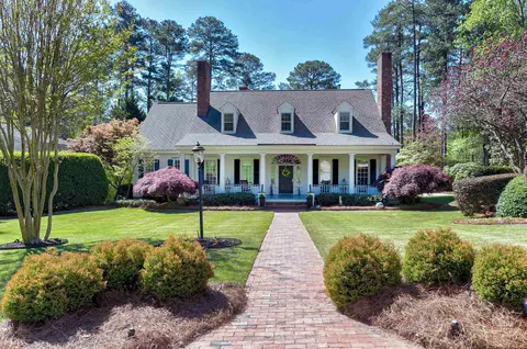 113 Lochinvar Ct, Cary, NC 27511