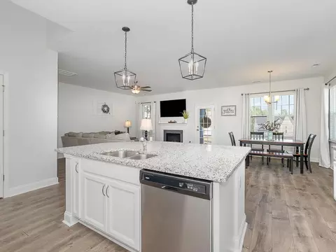 83 Sentry Oaks Dr, Garner, NC 27529 photo 8